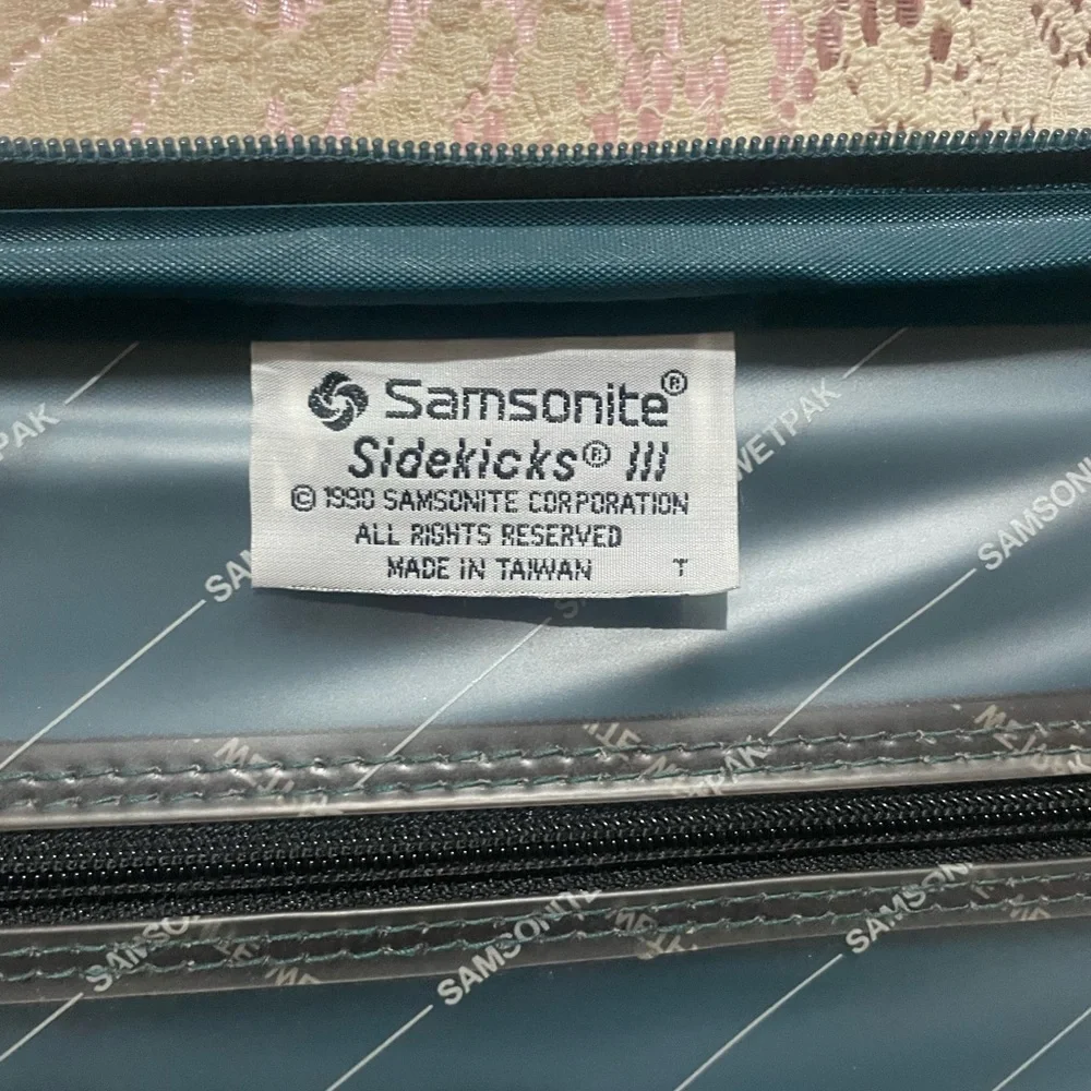 Samsonite: vintage sidekicks green suitcase